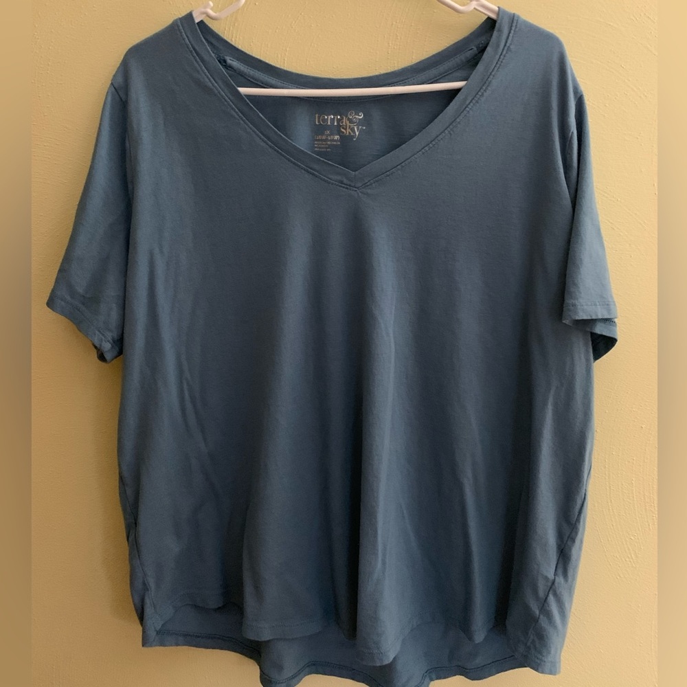Blue tee